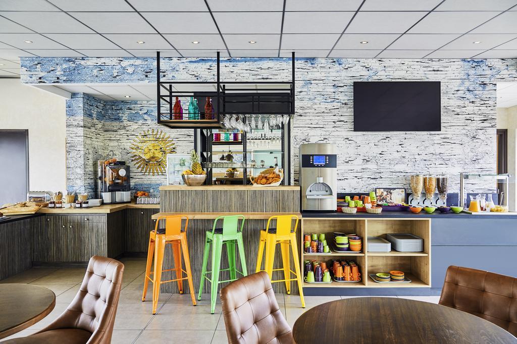 Ibis Styles Hyeres Rooftop & Spa Hyères Exterior foto