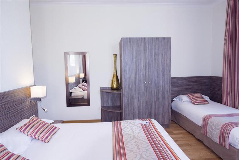 Ibis Styles Hyeres Rooftop & Spa Hyères Exterior foto