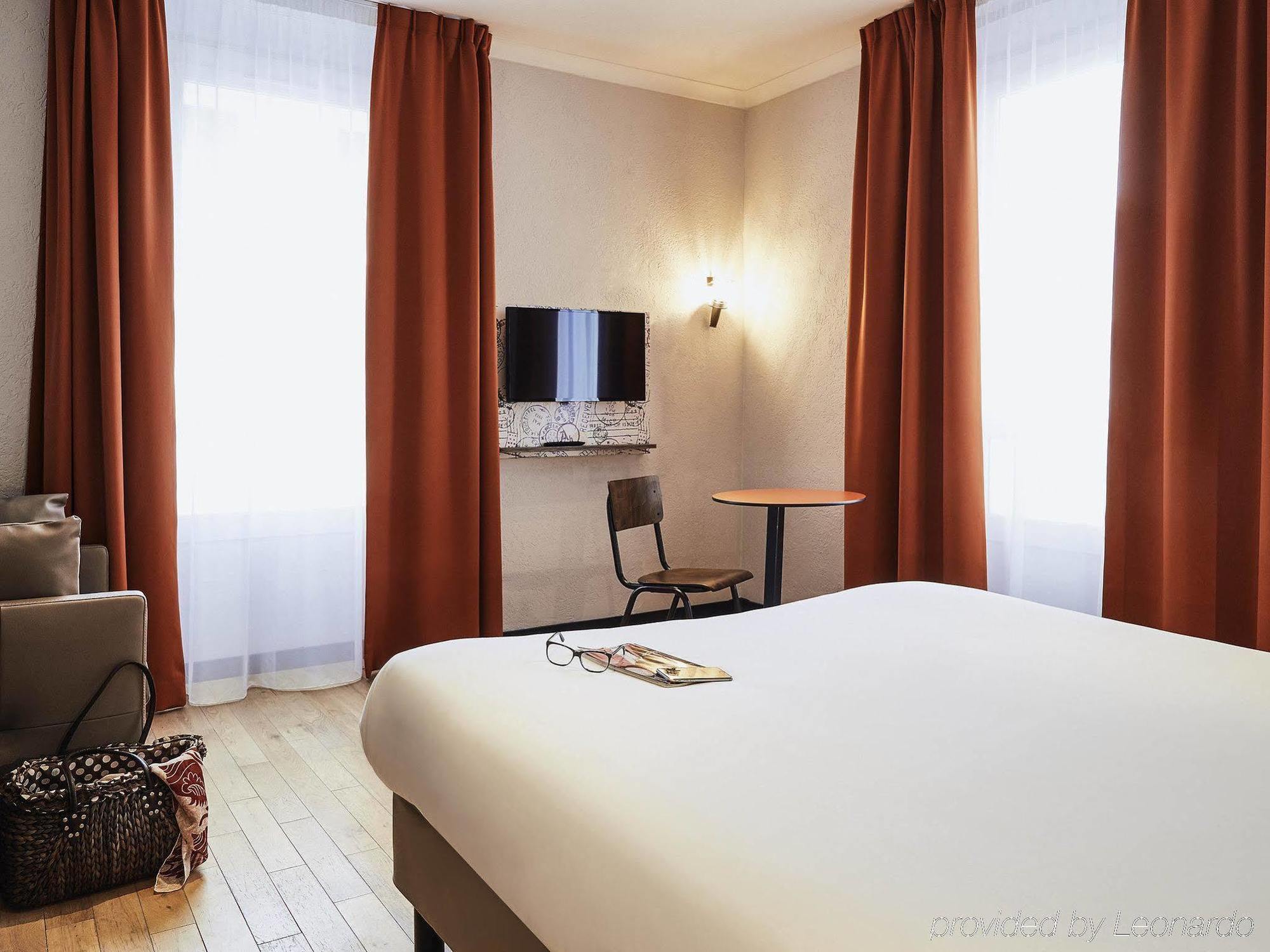 Ibis Styles Hyeres Rooftop & Spa Hyères Exterior foto