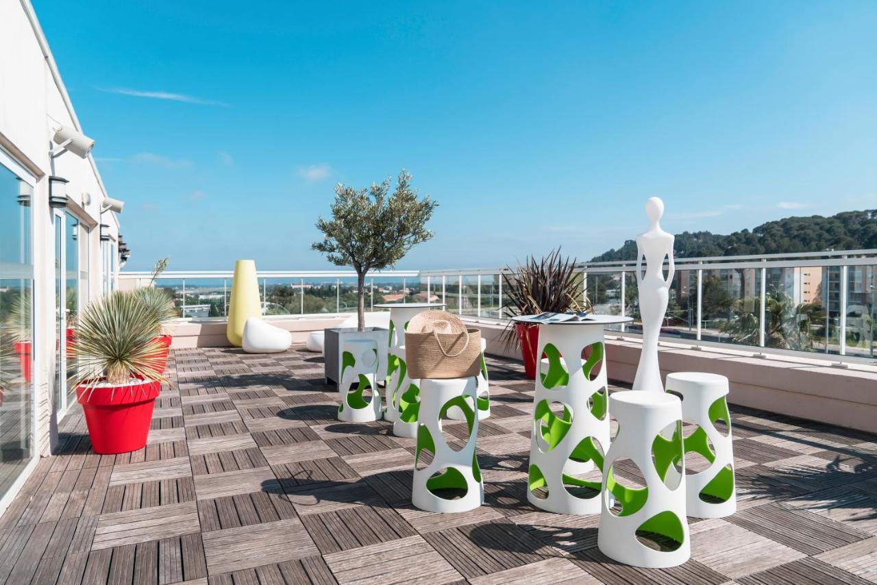 Ibis Styles Hyeres Rooftop & Spa Hyères Exterior foto